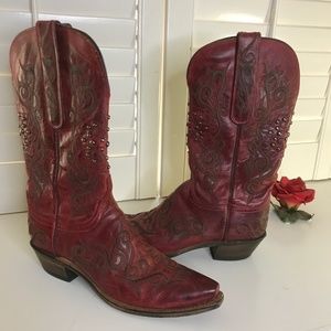 Lucchese N4724 Red studded "El Duke" size 9